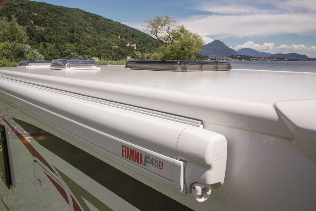 03910-01-_a_a900x900